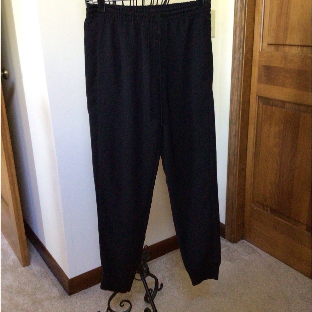 Vince black jogger, size 0 - Picture 2 of 10